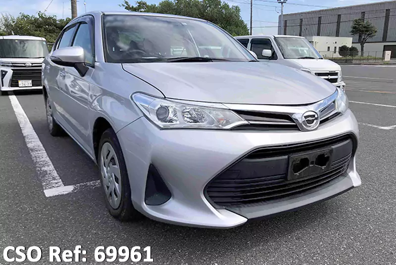 Toyota / Corolla Axio 2018